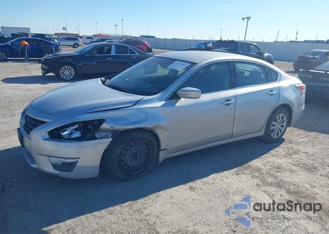 2015 Nissan Altima 2.5 S из США, поврежденный, VIN 1N4AL3AP0FC414112